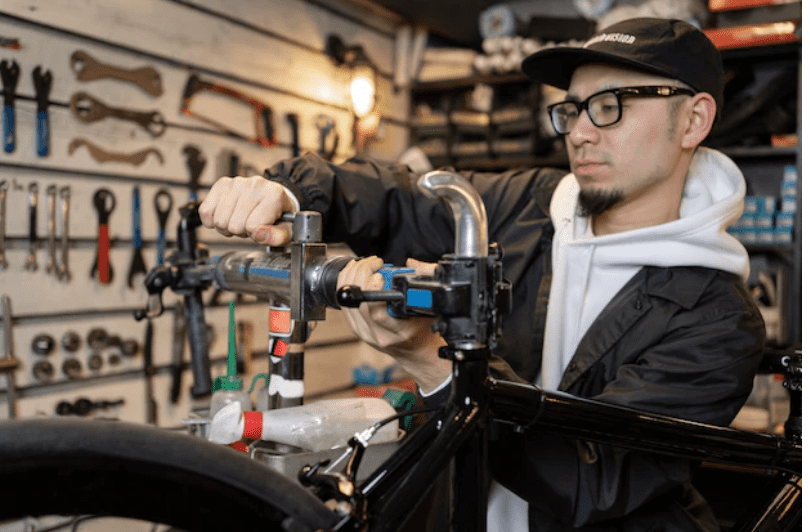 Installing the brakes and the throttle 