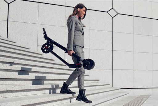 Lightweight electric scooter